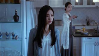 始源加盟台劇掀宮鬥！女星「笑著說狠話」