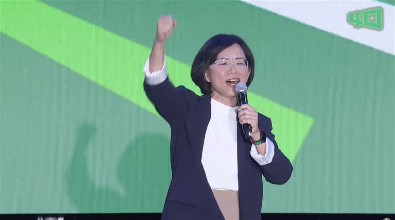 新北市長參選人蘇巧慧出席民進黨創黨40週年紀念音樂會(圖/翻攝畫面)
