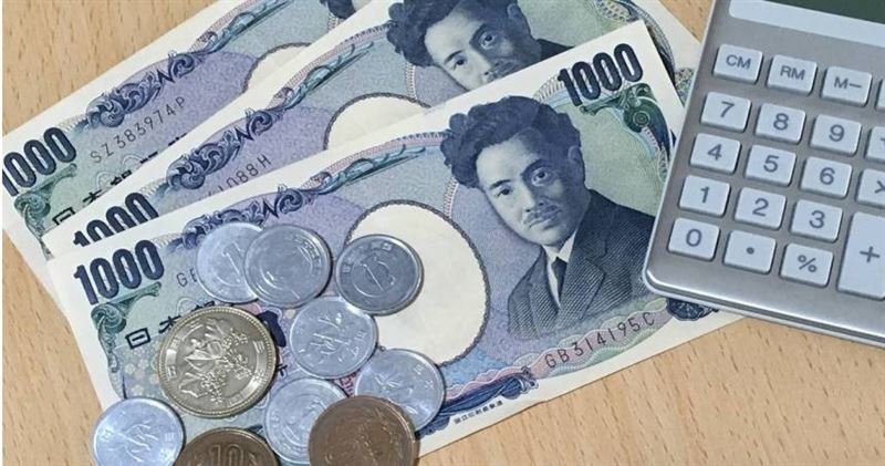 日本72歲男子為慶祝孫子考上名校送出100萬日圓當作升學賀禮,卻意外聽見兒子夫妻嫌錢不夠,最後決定與兒子一家斷聯。(示意圖/翻攝自photoAC)