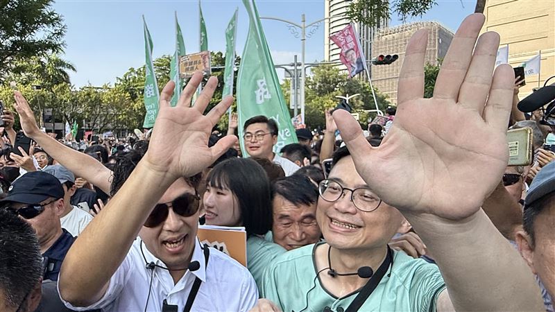洋流外溢！他曝:沈伯洋聲量逼近蔣萬安2倍