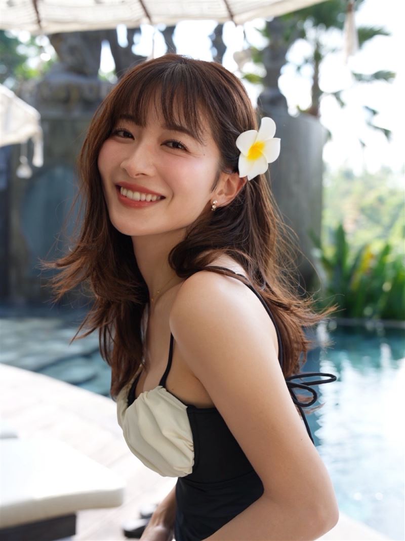 日本TBS電視台前主播山本里菜。(圖/翻攝自IG @rinayamamoto_0622)