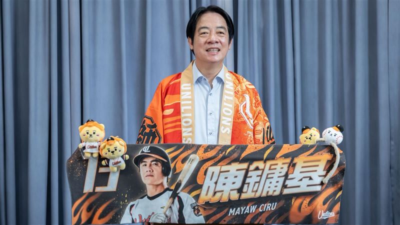 陳鏞基引退　資深統一獅球迷賴清德表態了