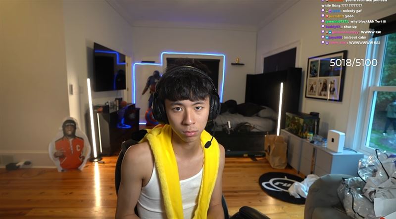 Ray在YouTube頻道上傳一段先前的直播剪輯精華。(圖/翻攝自YouTube-RayAsianBoy Live頻道)
