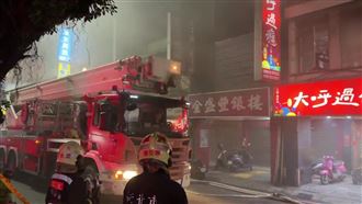 新／三重燒肉店又復燃！3樓倉庫深夜狂燒