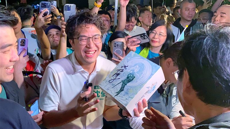 王偉忠專訪破圈　北市民想知道沈伯洋是誰