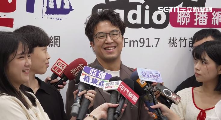 沈伯洋透露自己選舉到現在瘦了10公斤(圖/翻攝畫面)
