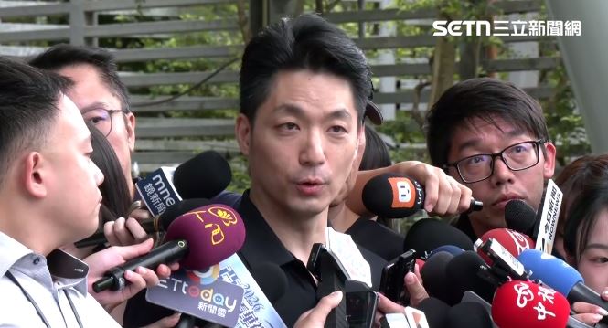 台北地下街爆出有老鼠搭手扶梯,蔣萬安表示,會要求廠商嚴格清消(圖/翻攝畫面)