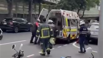 衝北市人壽辦公室砍人！男身上證件是別人