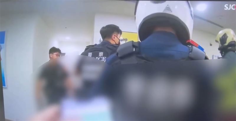 經查嫌犯身分為一名黃姓男子,其非員工也非保戶。(圖/翻攝畫面)