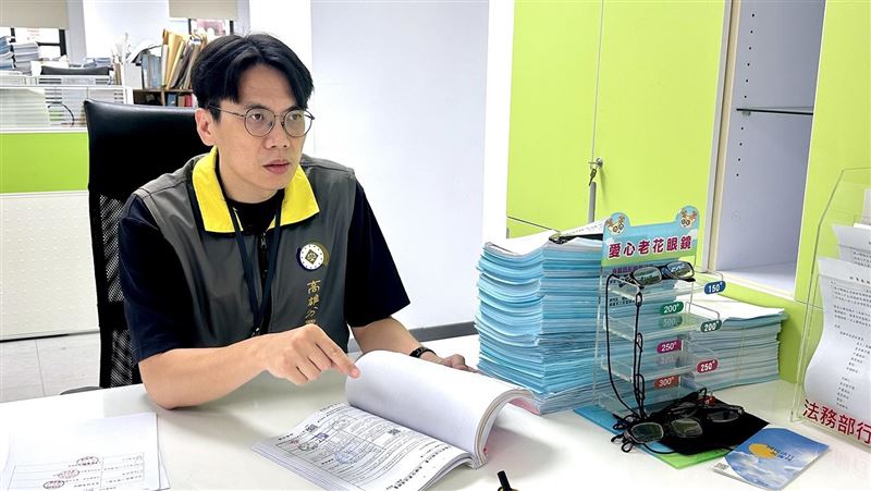 弟拒測透天遭查封！親哥掏錢霸氣保家