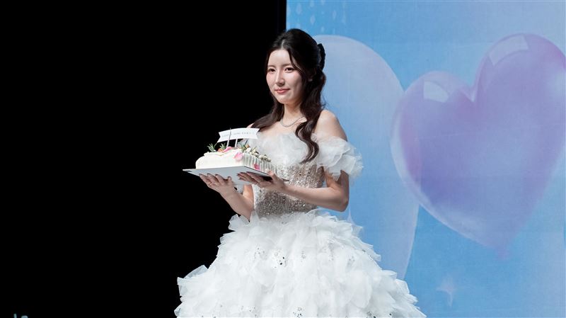 南珉貞首場生日會,粉絲們為她慶生。(圖/樂曜日提供)