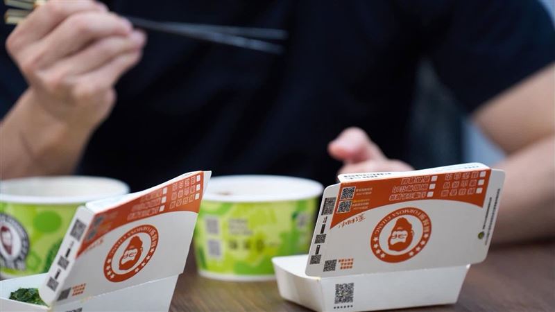 蔣萬安曬鬍鬚張便當！粉專怒列台北7大案