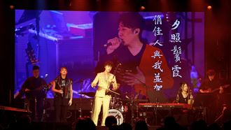 艾成「現身」大螢幕　朱芸編1舉動超催淚
