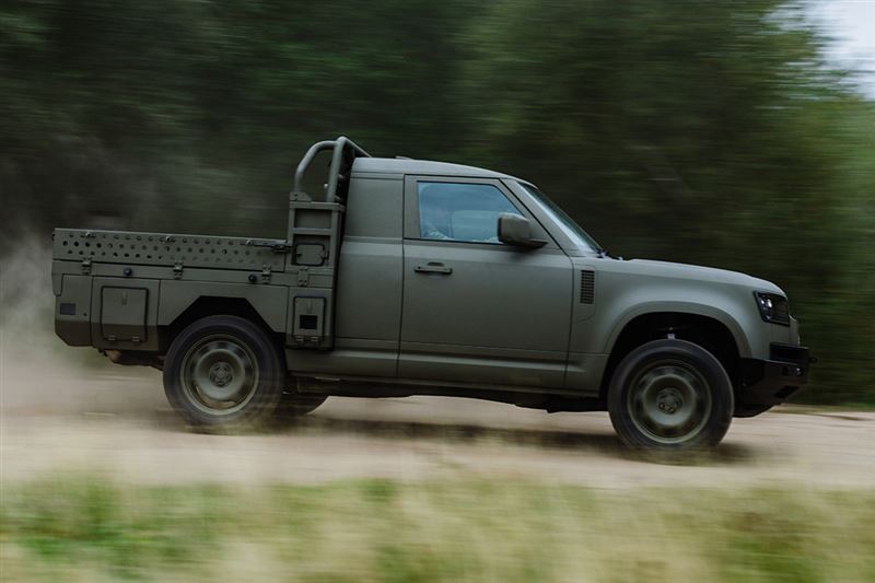 Land Rover Defender雙門皮卡讓車迷期待能推出民用版。(圖/Land Rover網站)