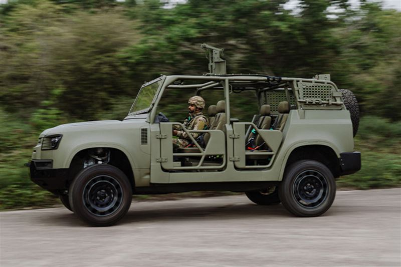 Land Rover Defender戰術機動車。(圖/Land Rover網站)