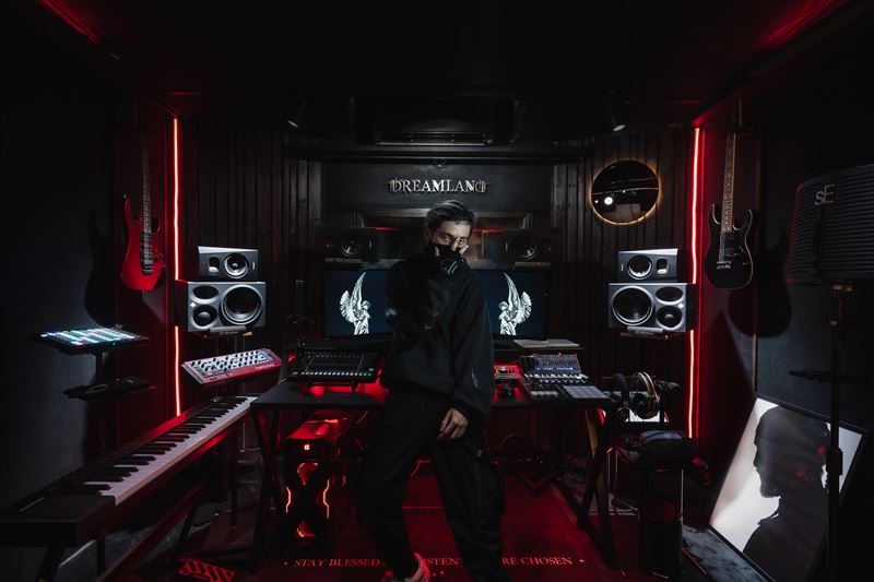 PROD_CW在6年前成立DREAMLAND STUDIO。(圖/翻攝自IG @prod_cw)
