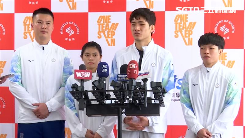 散打國手張煥宜(右2)大讚中繼站,「感覺像把國訓中心搬來這邊這樣」。(圖/資料照)