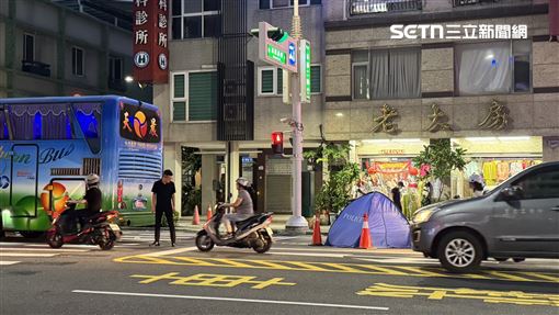 新／死亡車禍！女子遭輾破頭…搭棚蓋屍