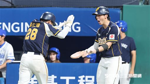 張仁瑋超前犧牲打　兄弟奪8連勝續居龍頭