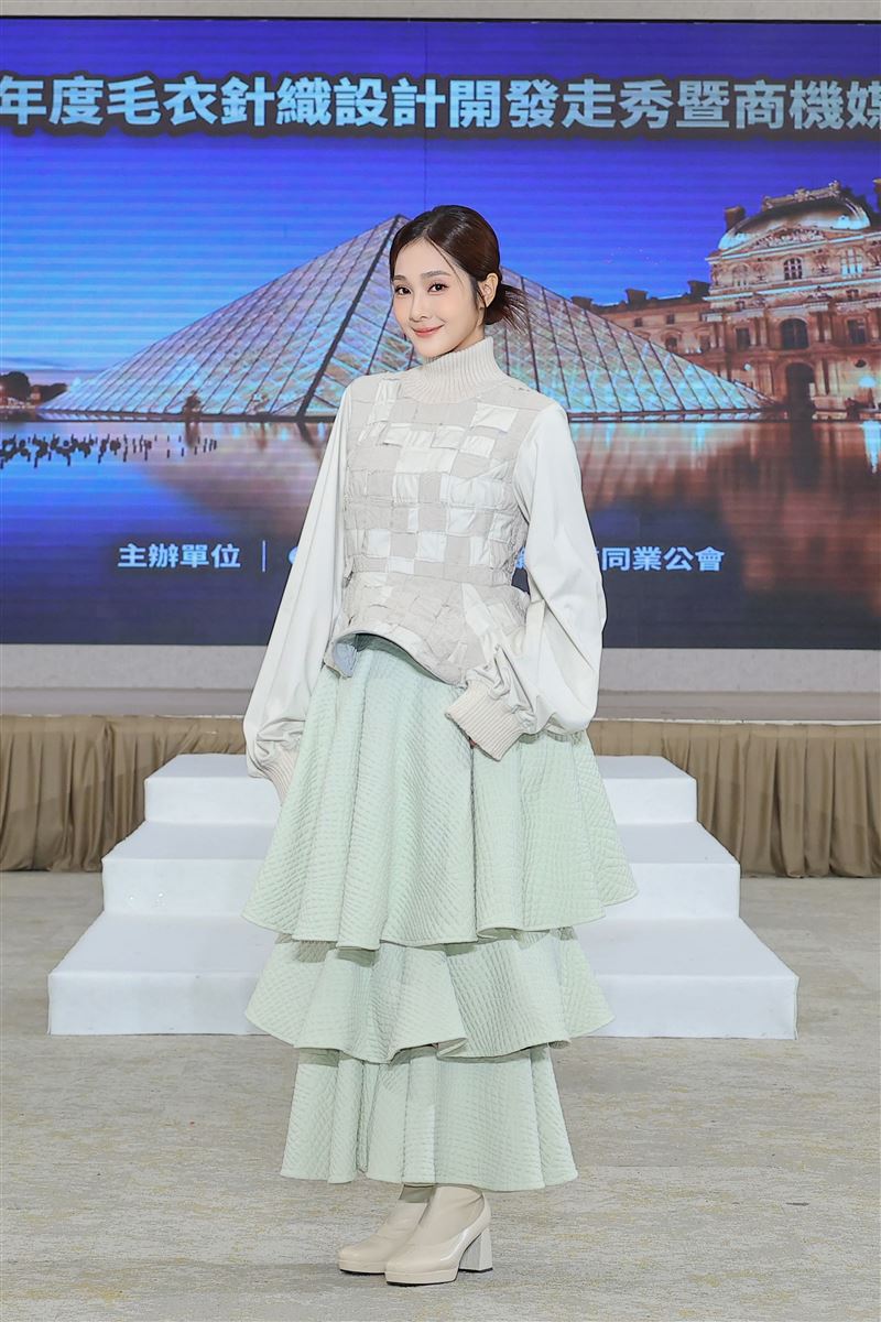 邱子芯擔任本屆毛衣針織設計開發競賽推廣大使。(圖/木火創藝提供)
