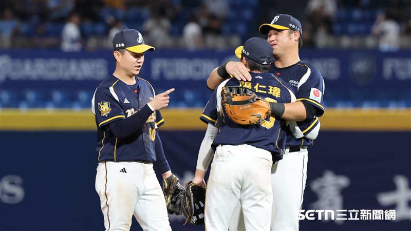 墊底→龍頭！平野看見兄弟「不倒翁」精神