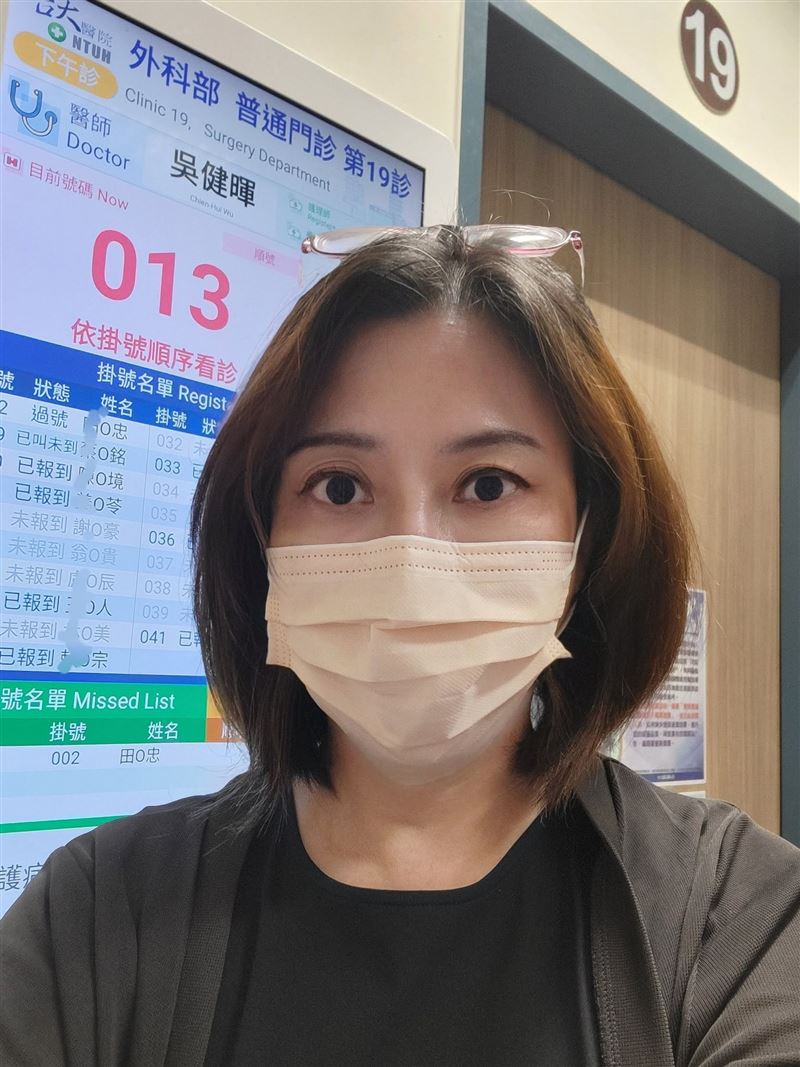 小彤將罹癌歸咎於工作壓力及飲食習慣。(圖/翻攝自小彤臉書)