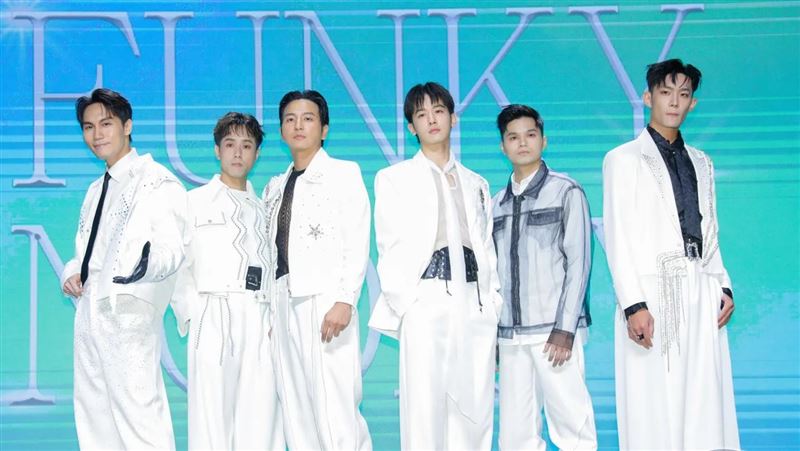 距首演剩1個月遭換角　吳思賢退出音樂劇