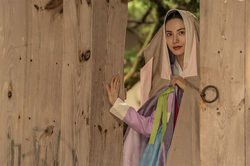 NANA透過粉絲付費平台道歉。(圖/翻攝自Netflix IG)