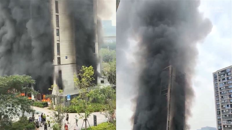 中國杭州一棟大樓被燒成黑柱,畫面在微博上瘋傳,引起熱烈討論。(圖/翻攝自微博)