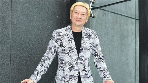 獨／娶嫩妻55歲當爸　九孔日吞2顆藥續命