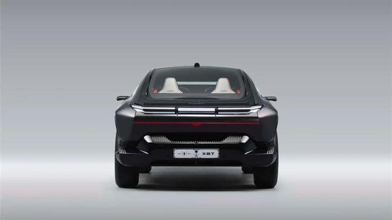 Exobot SUV電動休旅車。(圖/翻攝Ceer Motors網站)
