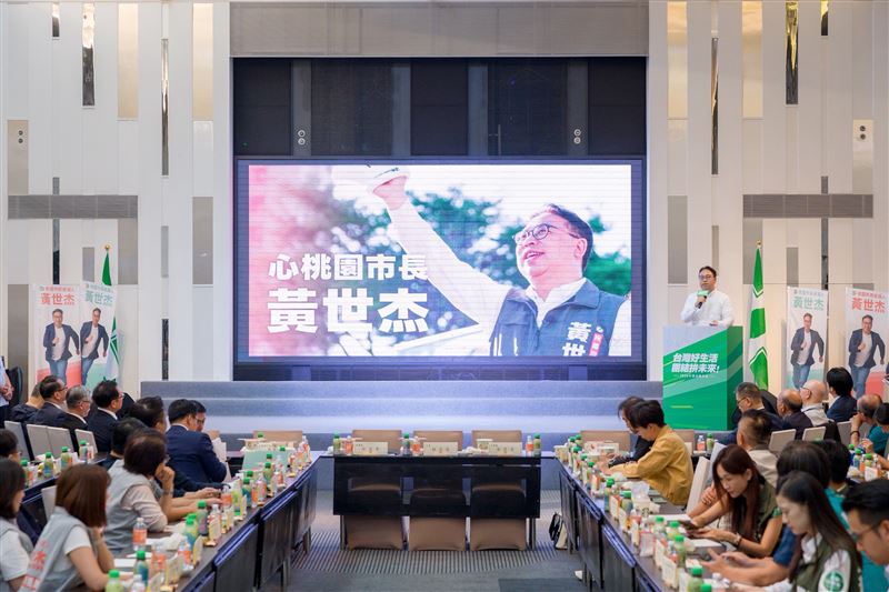 黃世杰是清新「無印良品」,客家背景凝聚南桃園、強攻綠營優勢區 2014桃園逆轉奇蹟近了。(圖/黃世杰辦公室提供)