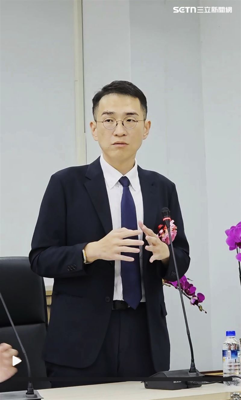 前鎮漁港運銷中心招商,首日逾9成攤商點頭進駐。(圖/翻攝畫面)