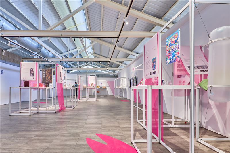 「青春匯萃」以開放的展場空間呈現青年創作者的多元想像,邀請民眾走進展場感受青春創意。(圖/主辦單位提供)