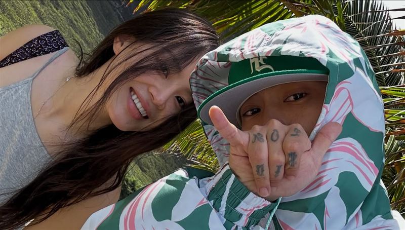 Dok2與李遐怡交往5年終於在今年認愛。(圖/翻攝自IG @dok2gonzo)