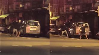 不滿中秋節前遭辭退！2男棍棒砸車全被拍
