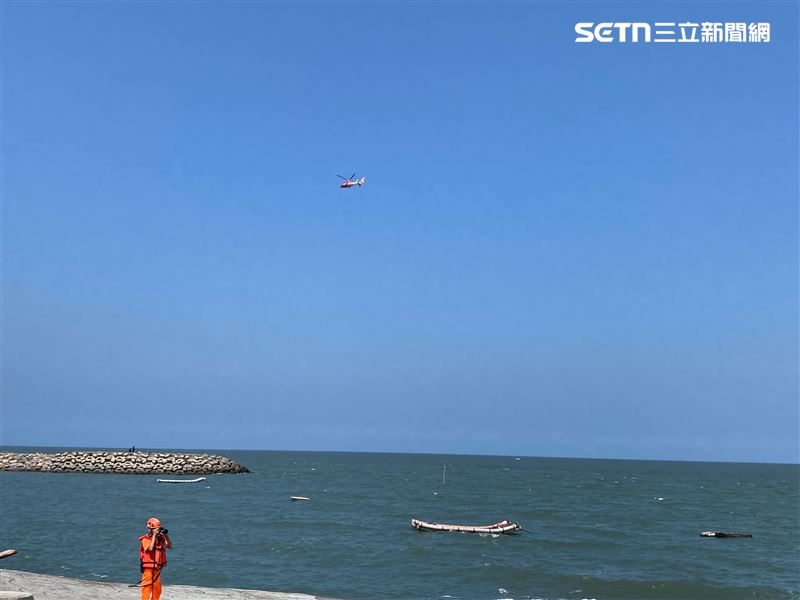中秋連假首日傳憾事,彰化線西鄉80歲老翁捕魚落水溺斃。(圖/翻攝畫面)