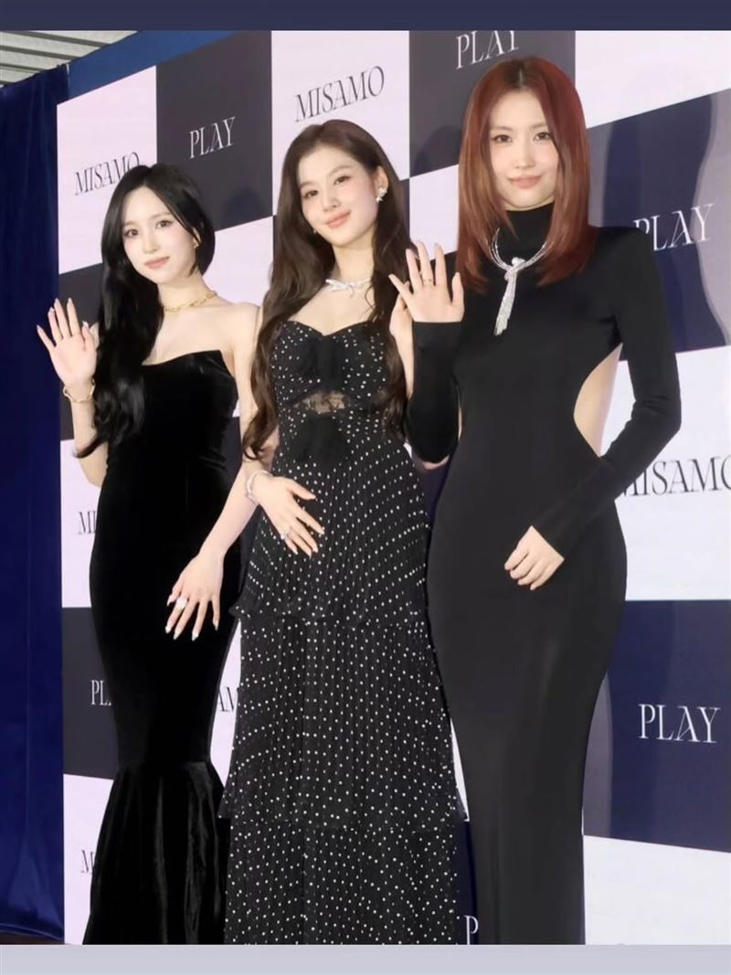 TWICE日本成員們組成3人子團MISAMO,在日本享有高人氣。(圖/翻攝自IG@momo)