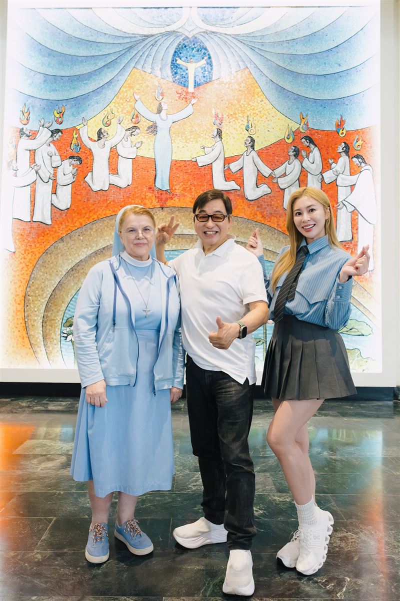 李濤攜手張棋惠做公益。(圖/關懷台灣文教基金會 提供)