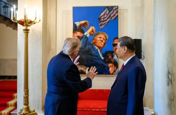 中國國家主席習近平訪問白宮,與美國總統川普(Donald Trump)合影。(圖/翻攝自白宮官網)