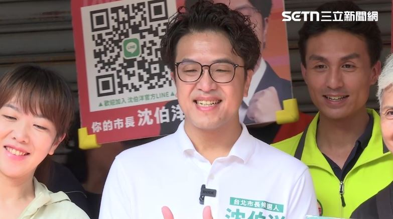 沈伯洋永春市場掃街接受媒體聯訪(圖/翻攝畫面)