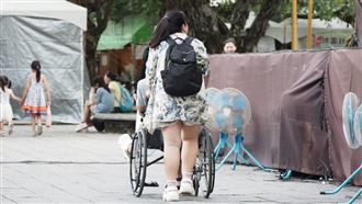 金曲女星嚴重車禍！悲喊前面的人死掉了