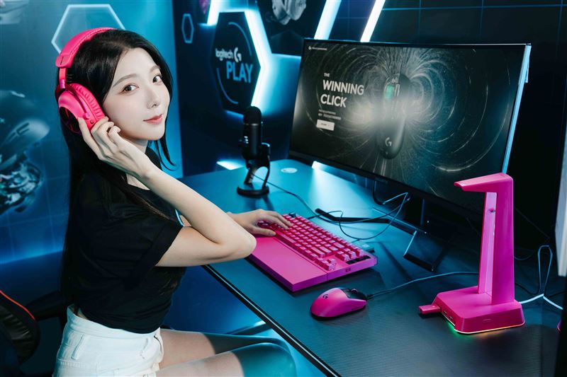 Logitech G PRO系列推出PRO X3 SUPERSTRIKE、PRO X2 RAPID、PRO X 3 LIGHTSPEED。(圖/品牌業者提供)