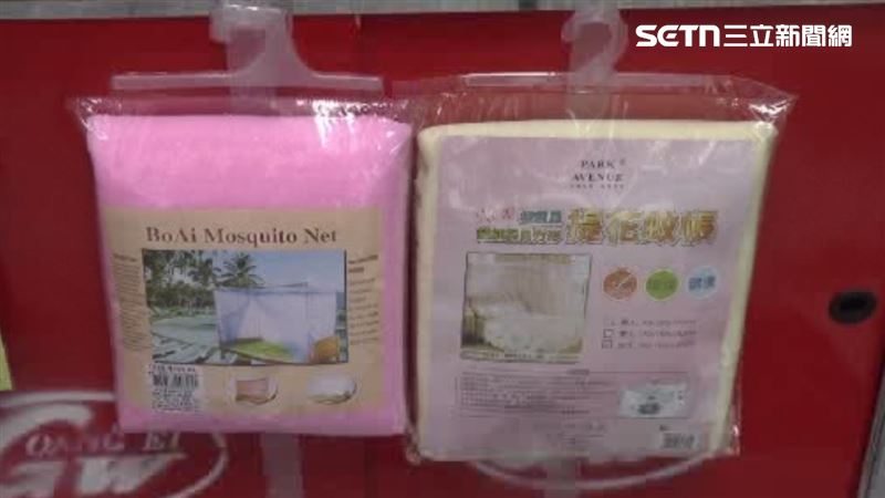 不少人點名,相比蚊香、捕蚊燈,蚊帳為睡覺時防蚊的最佳選擇。(示意圖/資料照)