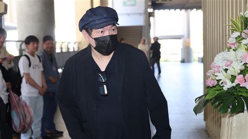 龐祥麟告別式！康康一句「遺憾」惹鼻酸