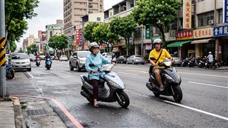 撞上鬼切阿嬤！宿醉男遭重罰反轉免罰