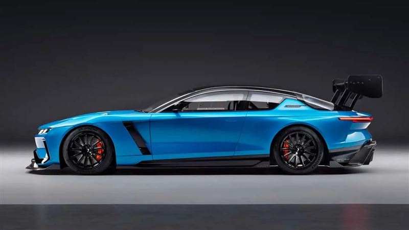 Jensen新Interceptor GTX有機會突破1200匹。(圖/翻攝Jensen網站)