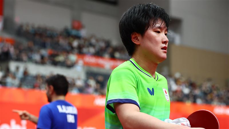 世界排名第4的日本王牌選手張本智和意外爆冷敗給世界排名第344位的伊朗好手阿拉米揚(Noshad Alamian)。(圖/美聯社/達志影像)