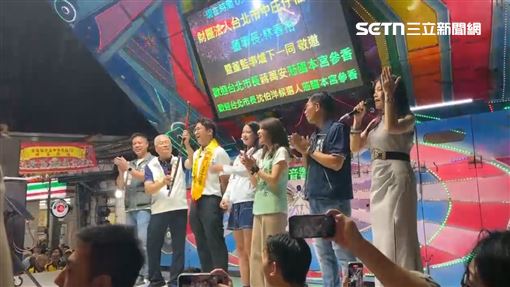 福德宮董座贈沈伯洋「拜天公甘蔗」祝當選