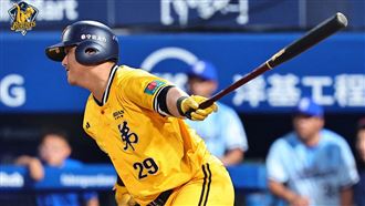 陳俊秀單場敲3打點　兄弟退悍將需當龍頭